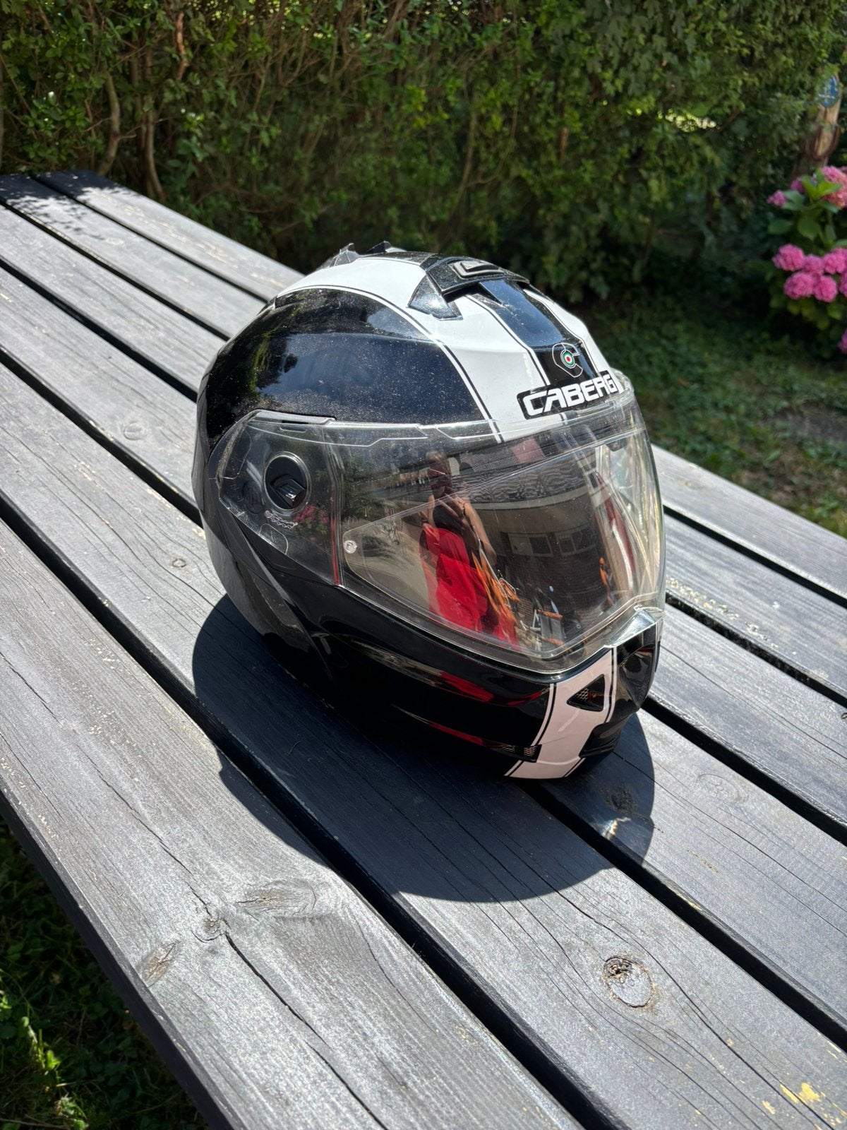 Caberg helm, Ophalen, Zo goed als nieuw, Medium