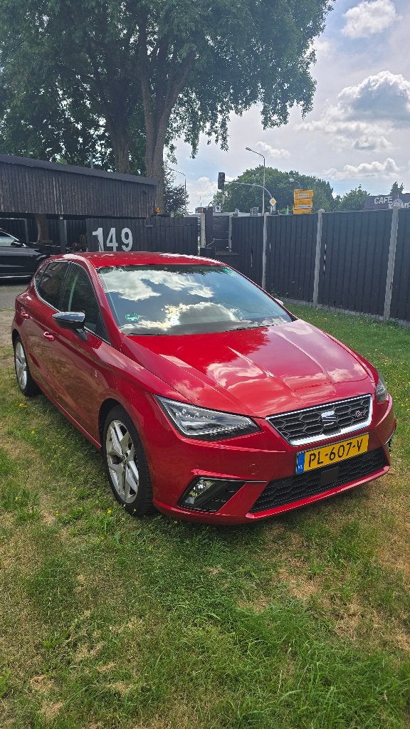 Seat Ibiza 1.0 Ecotsi 115pk 2017 Rood, Auto's, Stof, 40 €/maand, Ibiza, Origineel Nederlands