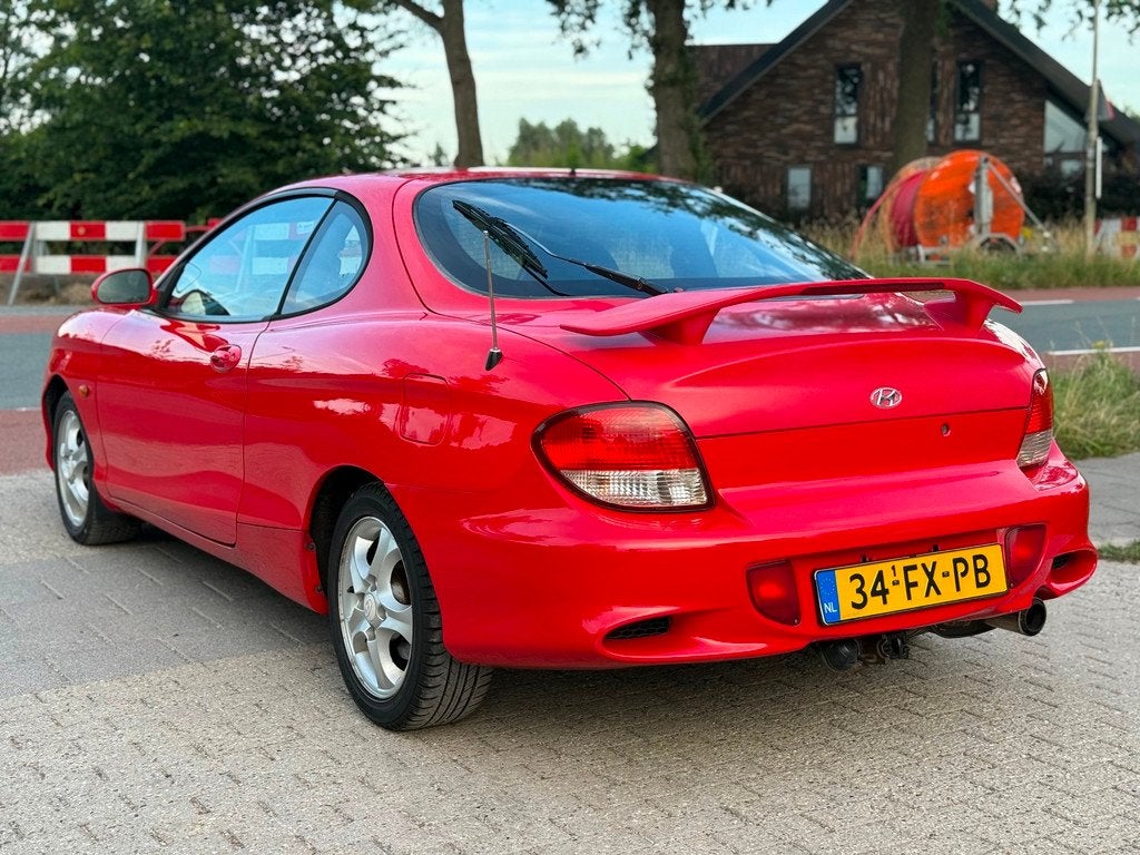 Hyundai Coupé 2.0i FX, Voorwielaandrijving, Gebruikt, 49 €/maand, Bedrijf