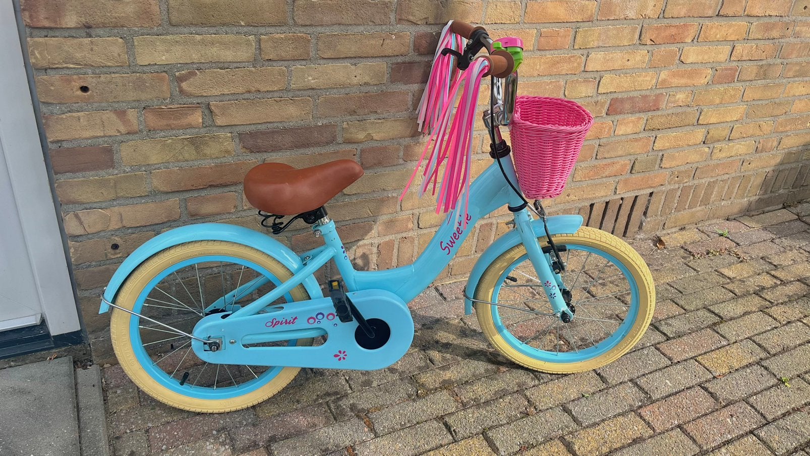 16 inch Kinderfietsje, Ophalen, Zo goed als nieuw, 16 inch