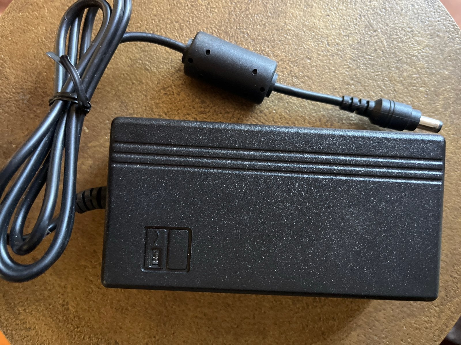 Enhance 60W AC Adapter ENA-080612M0110 12V 5A, Verzenden, Zo goed als nieuw