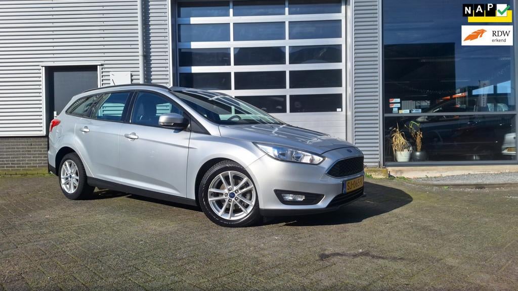 Ford Focus Wagon 1.0 Lease Edition/Navigatie/Cruise/Pdc/, 125 pk, Gebruikt, Origineel Nederlands, Handgeschakeld