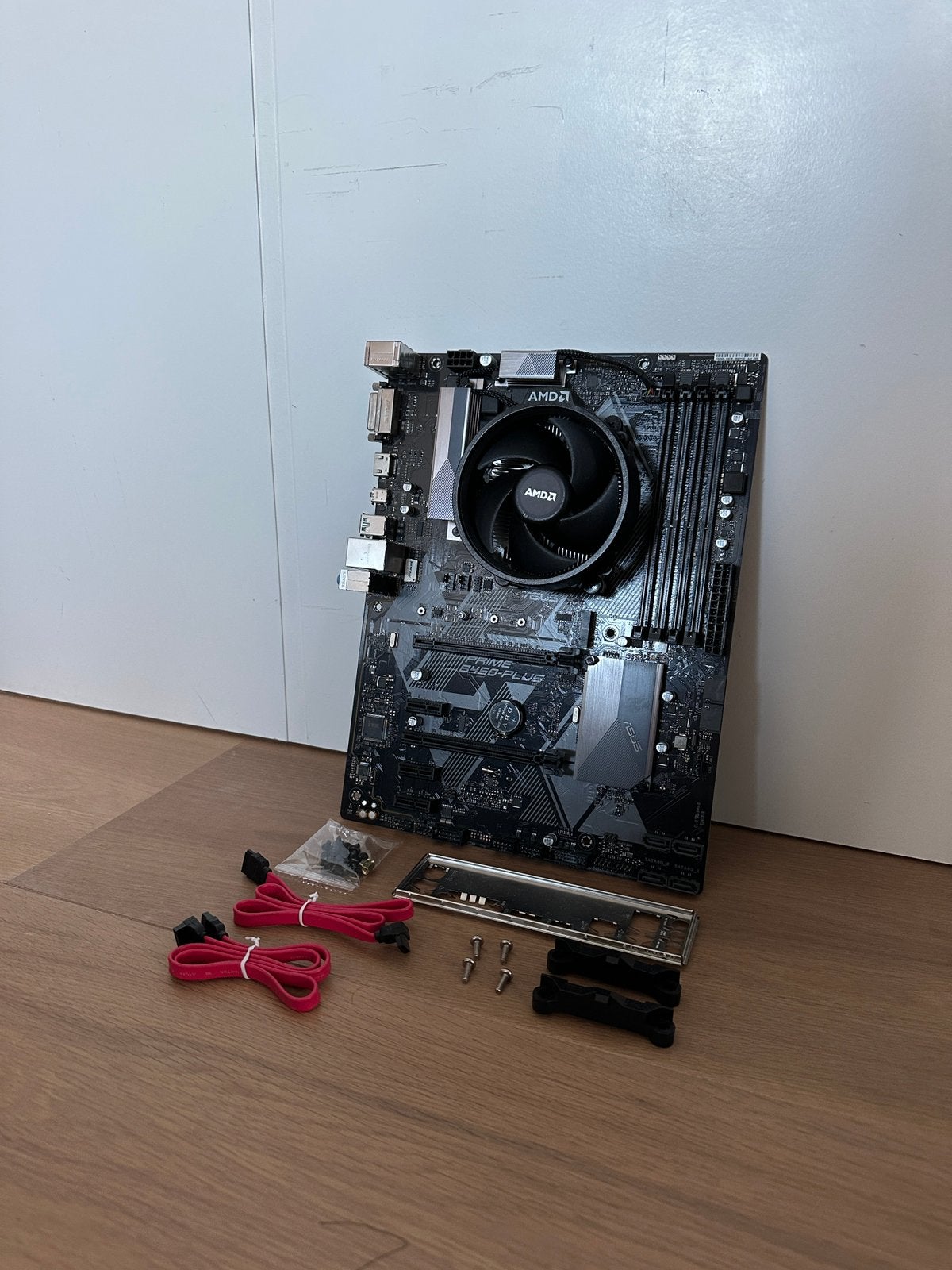 ryzen 5 3600 + b450 + Cooler, 6-core, Zo goed als nieuw, AMD Ryzen 5, Ophalen of Verzenden