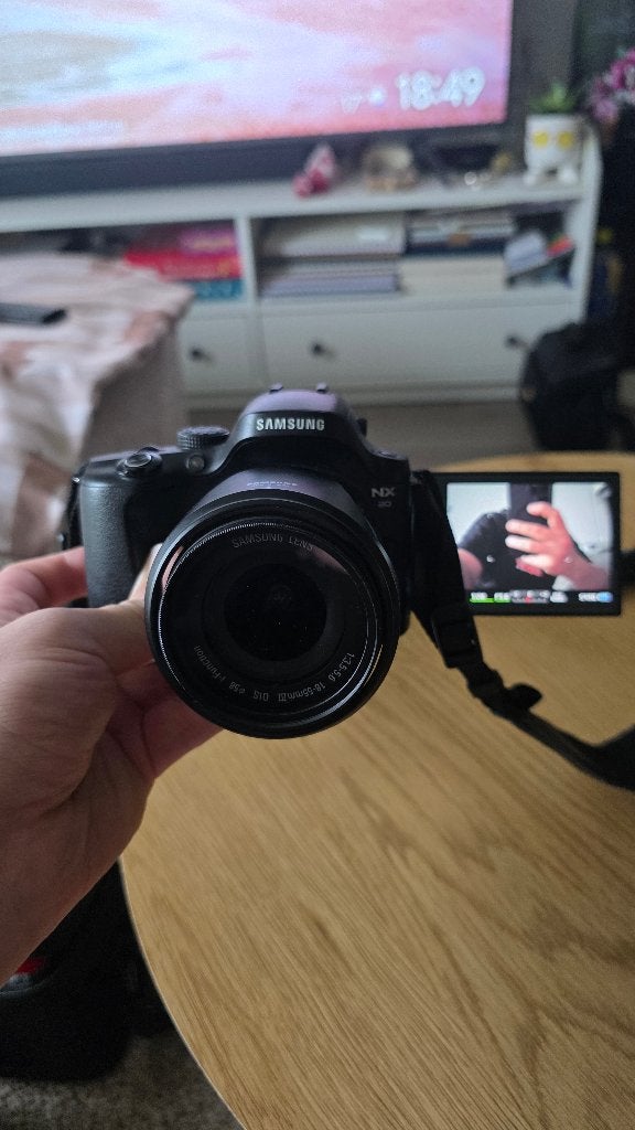 camera - Samsung set, 21 megapixels, Zo goed als nieuw, 4 t/m 7 keer, Samsung