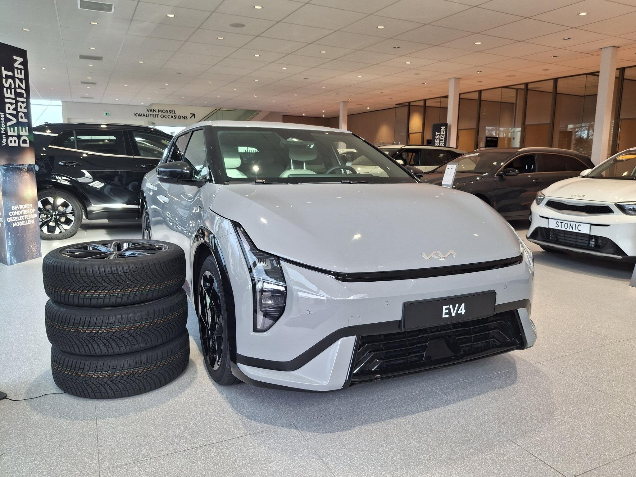 Kia EV4 GT-Line Business Edition 81.4 kWh | DIRECT LEVERBAAR, Auto's, 81 kWh, 510 min, 204 pk, Te koop