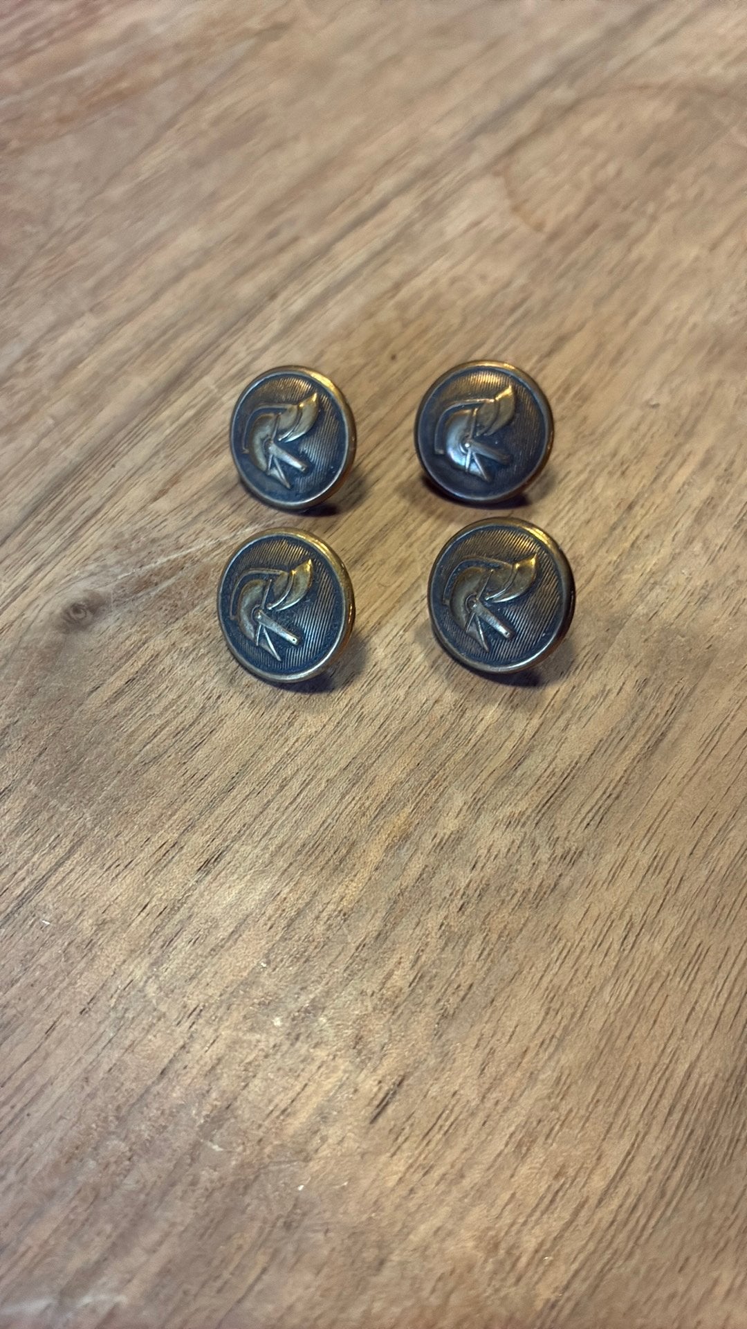 Knoop 4 stuks met brandweerhelm erop, Ophalen of Verzenden