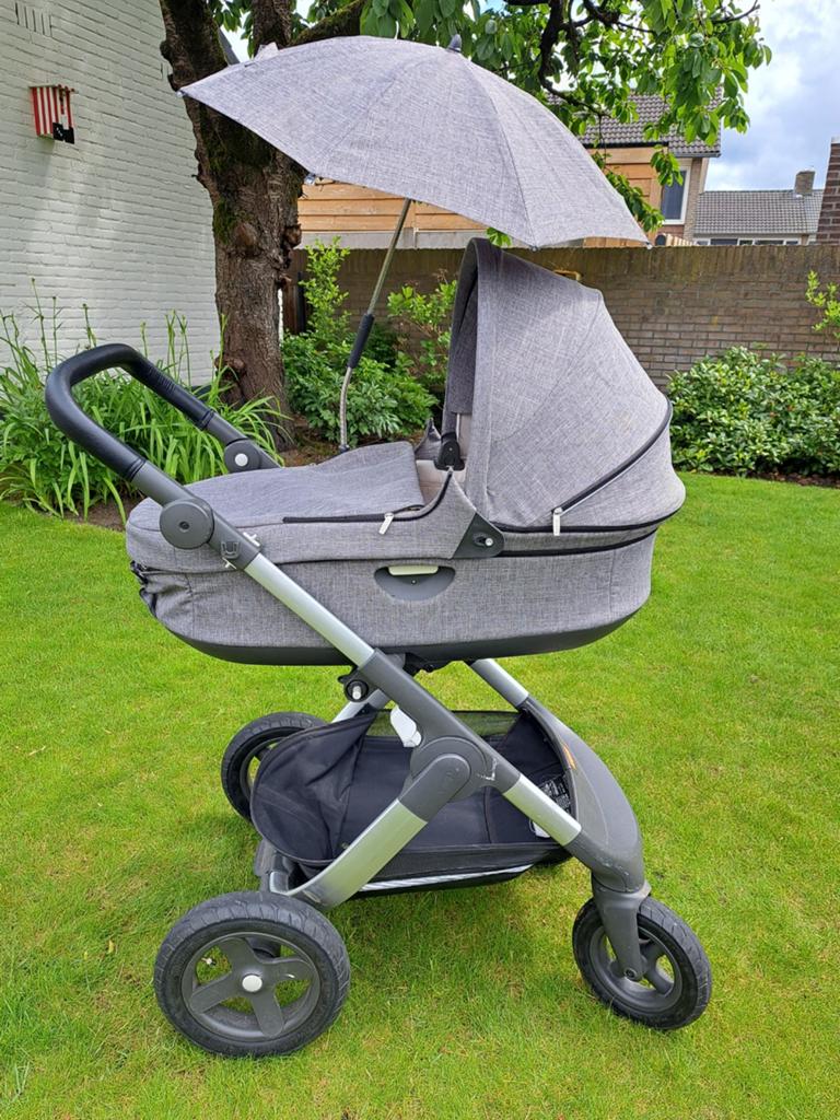 Stokke Trailz kinderwagen/wandelwagen + veel accessoires, Gebruikt, Verstelbare duwstang, Combiwagen, Ophalen