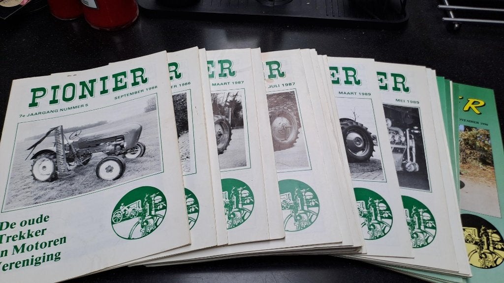 Jaargangen 1987 t/m 2006 OTMV tijdschrift "Pionier", Ophalen, Zo goed als nieuw, Overige typen