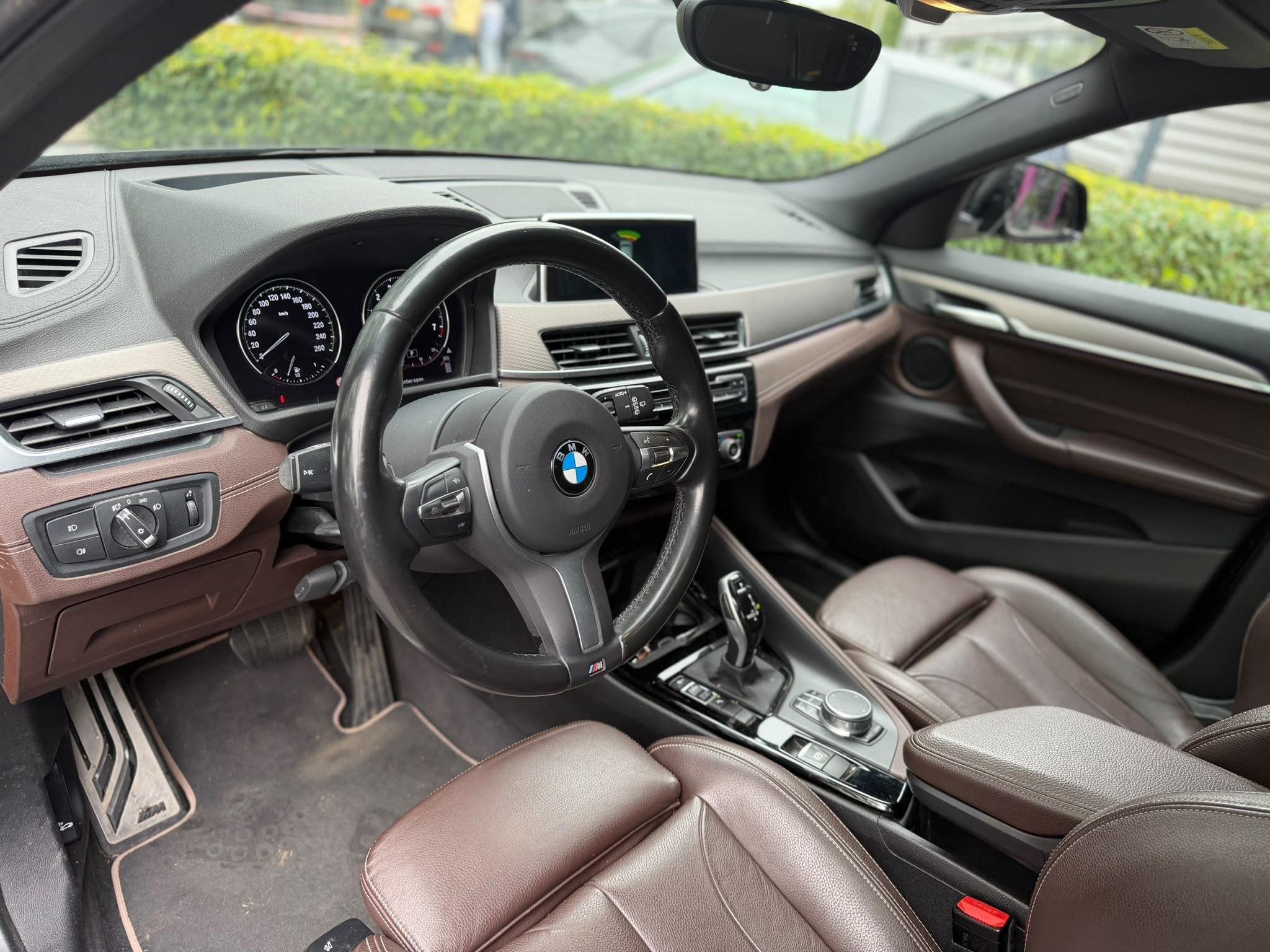 BMW X2 sDrive20i High Executive Edition | WORDT VERWACHT | A, X2, Euro 6, 1435 kg, Zwart