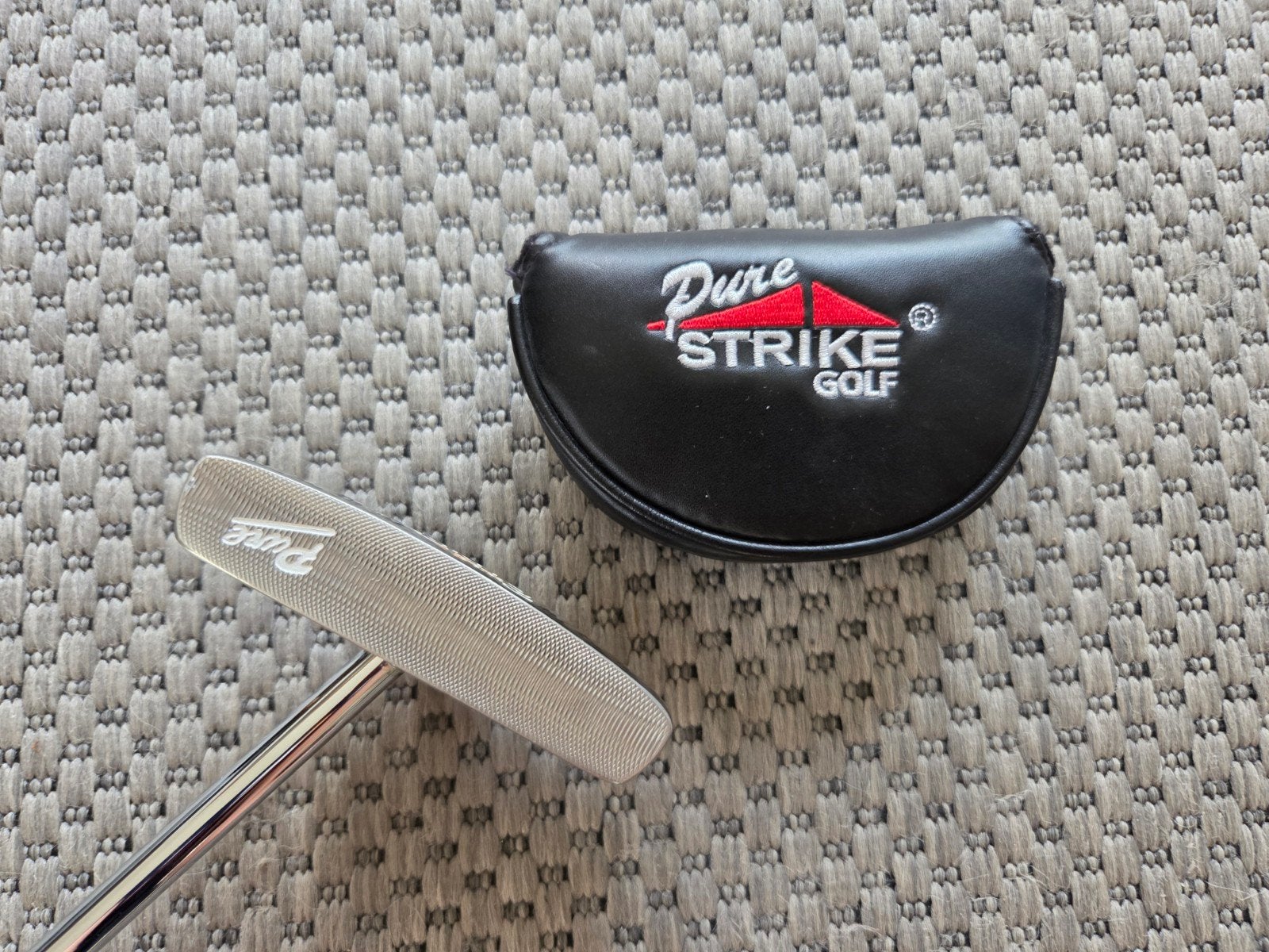 Pure strike center putter 35 inch RH 80 euro, Ophalen, Overige onderwerpen
