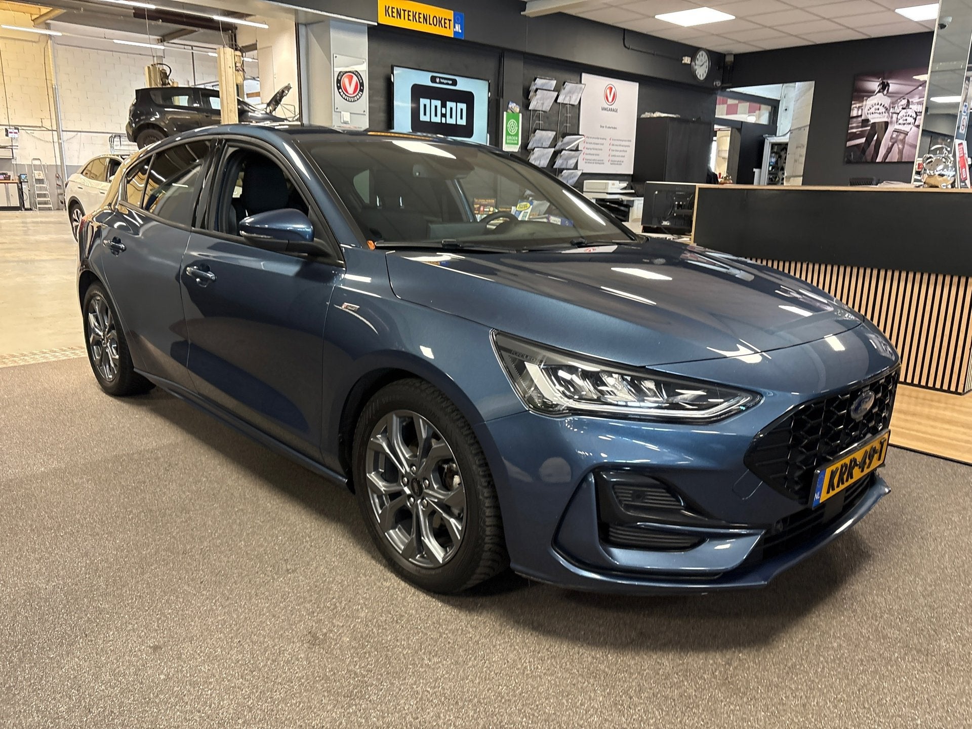 Ford FOCUS 1.0 EcoBoost Hybrid ST Line/navi/stoelverw/apple, Auto's, Ford, 12 maanden, Gebruikt, Euro 6, Blauw