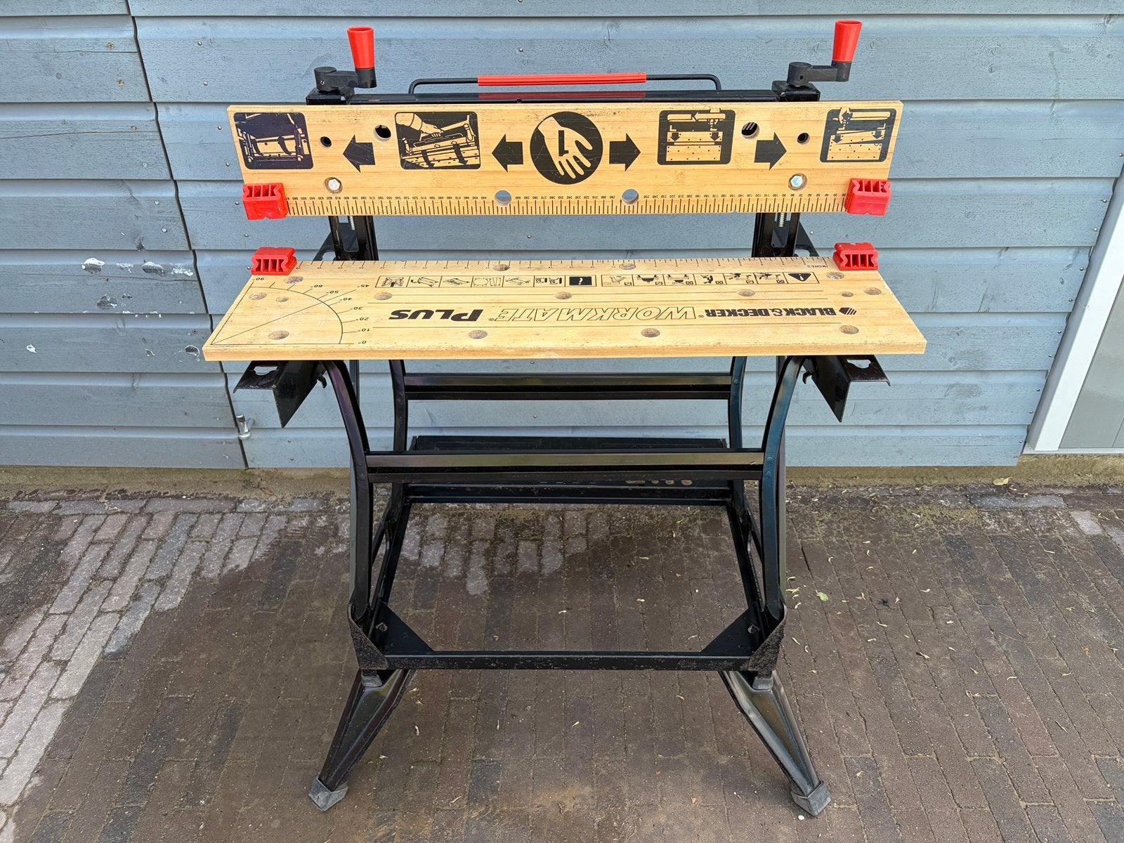 Mooie BLACK+DECKER workmate WM825 werkbreedte 74 cm, Doe-het-zelf en Verbouw, Werkbanken, Gebruikt, 70 tot 120 cm, Bankschroef