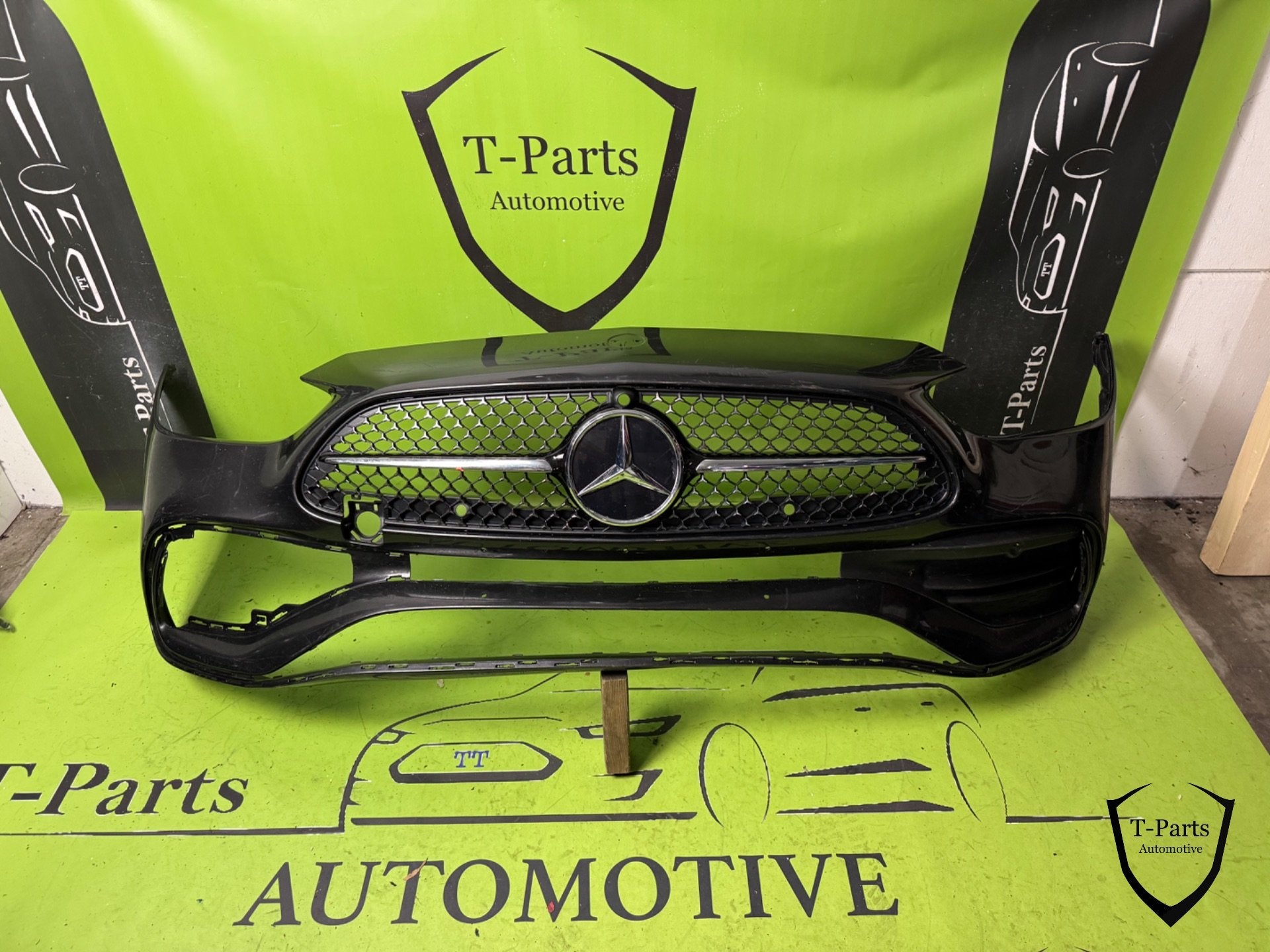 mercedes C klasse W206 voorbumper AMG grille rooster