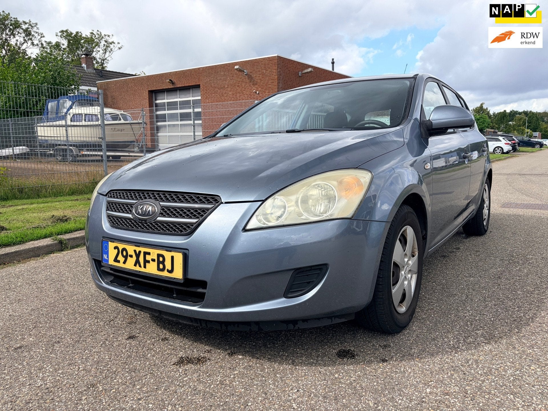 Kia Cee'd 1.4 X-tra APK 11-05-2027