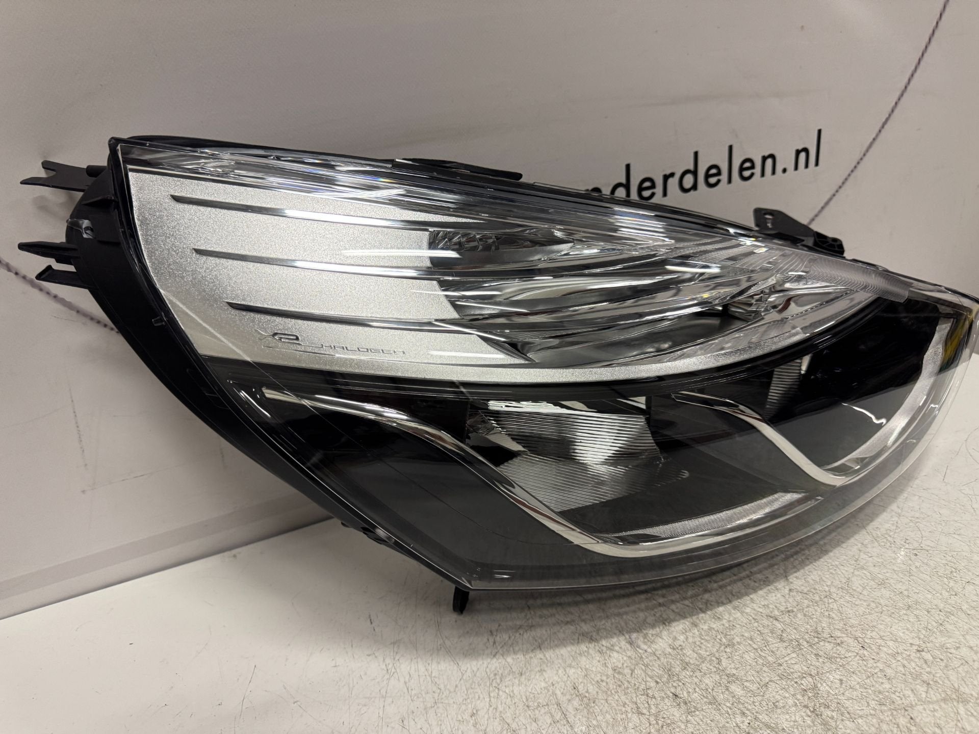 RENAULT CLIO IV 4 KOPLAMP H7 HALOGEEN 260106624R RECHTS, Renault Group, Gebruikt, Contact.group@renault.com, Renault