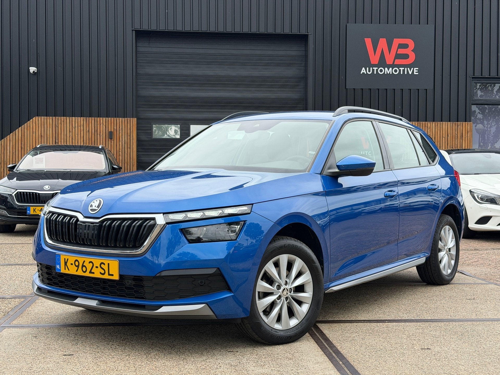 Skoda Kamiq 1.0 TSI Business Cruise Clima Stoelverwarming Ca, Auto's, Skoda, Gebruikt, Euro 6, Blauw, 49 €/maand