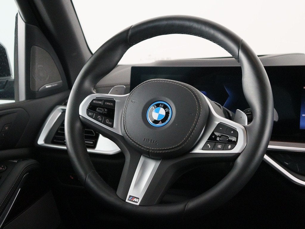 BMW X5 xDrive50e M Sport Pro Soft-Close | Trekhaak, Auto's, BMW, Lichtsensor, Gebruikt, 2395 kg, Met garantie (alle)