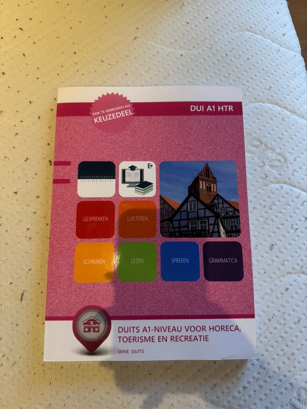 Duits A1 niveau voor horeca, toerisme en recreatie, Ophalen of Verzenden, Alpha, Zo goed als nieuw