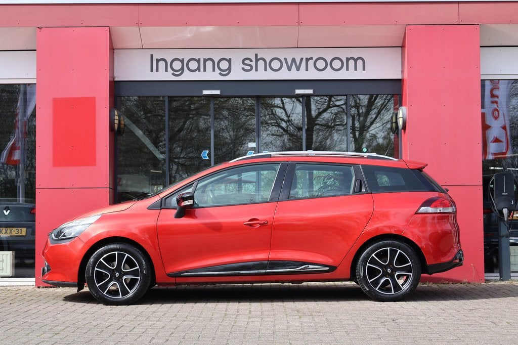 Renault Clio Estate 1.2-16v Expression | Airco | Navigatie |, Auto's, Renault, Voorwielaandrijving, Stof, Gebruikt, Zwart