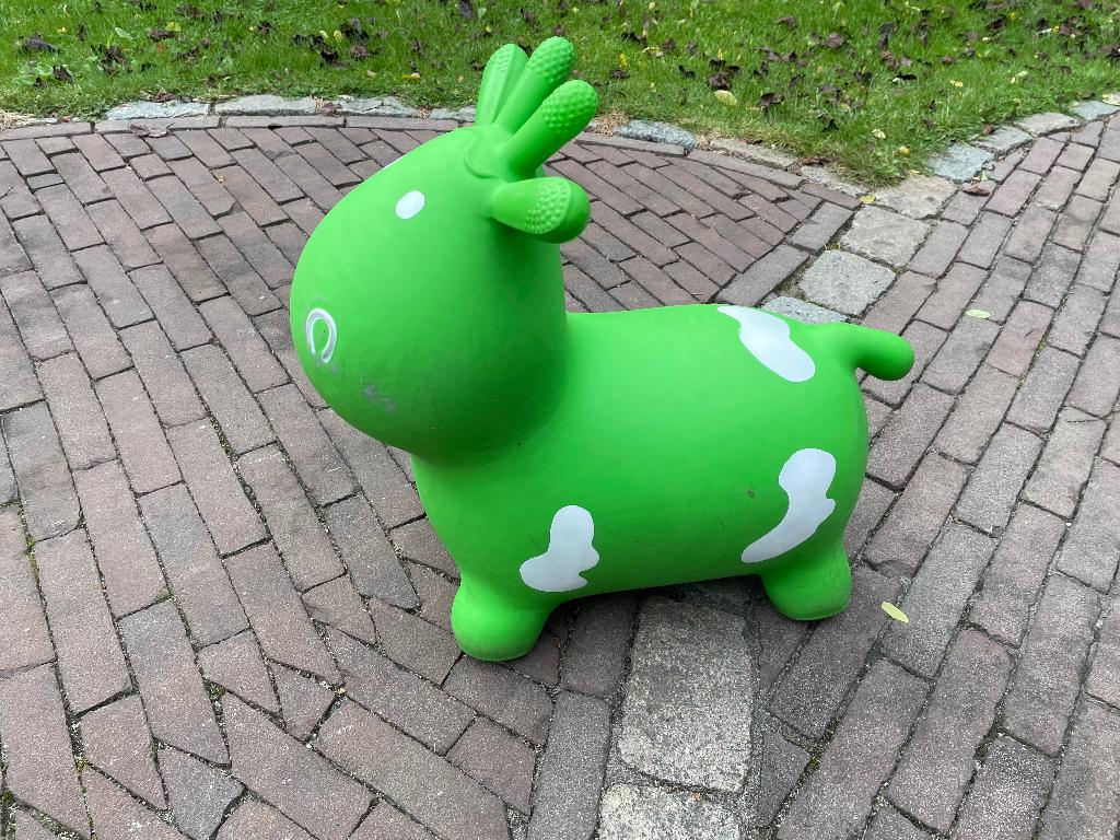 Spring koe Kado verjaardag Sint Kerst, Kinderen en Baby's, Ophalen, Zo goed als nieuw
