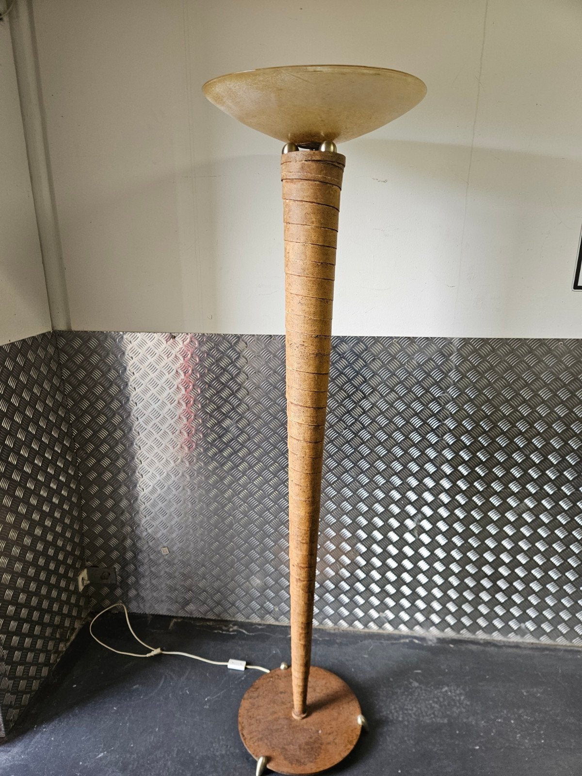 Kolonna vloerlamp Tom Kater - Uniek design, Ophalen, Gebruikt, Modern, Industrieel, Design, Overige materialen