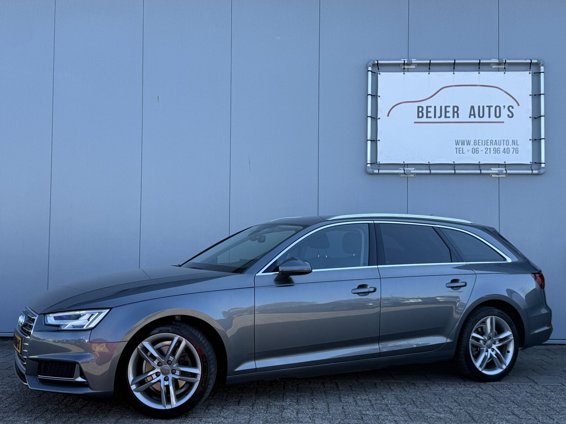 Audi A4 Avant 35 TFSI Sport Lease Edition Automaat/Apple Car, Stof, Gebruikt, Euro 6, 4 cilinders