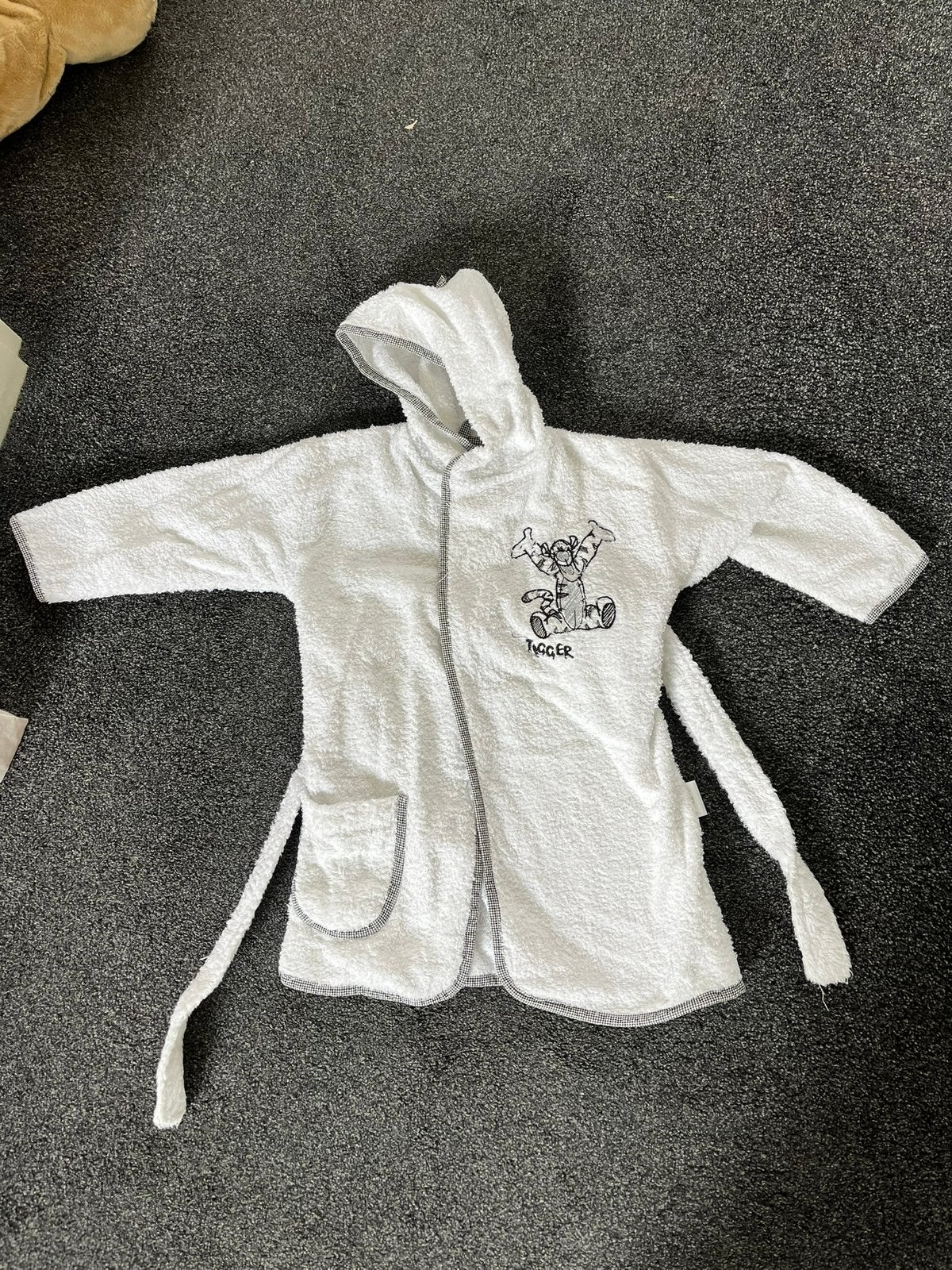 Witte badjas met tijgertje, Ophalen of Verzenden, Zo goed als nieuw, Jongetje of Meisje, Nacht- of Onderkleding