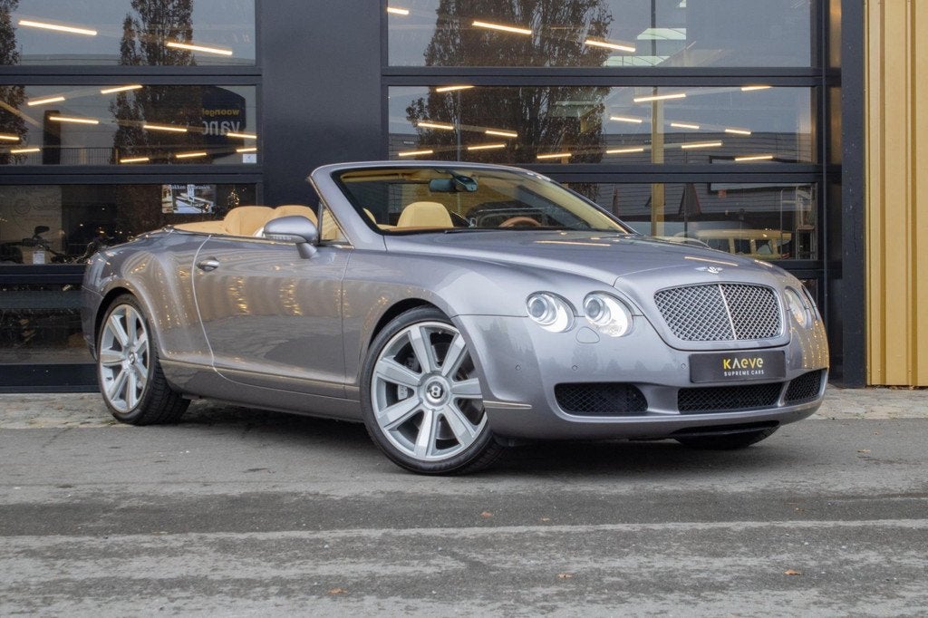 Bentley Continental GTC 6.0 W12, Auto's, Bentley, Automaat, Gebruikt, 4 stoelen, Leder