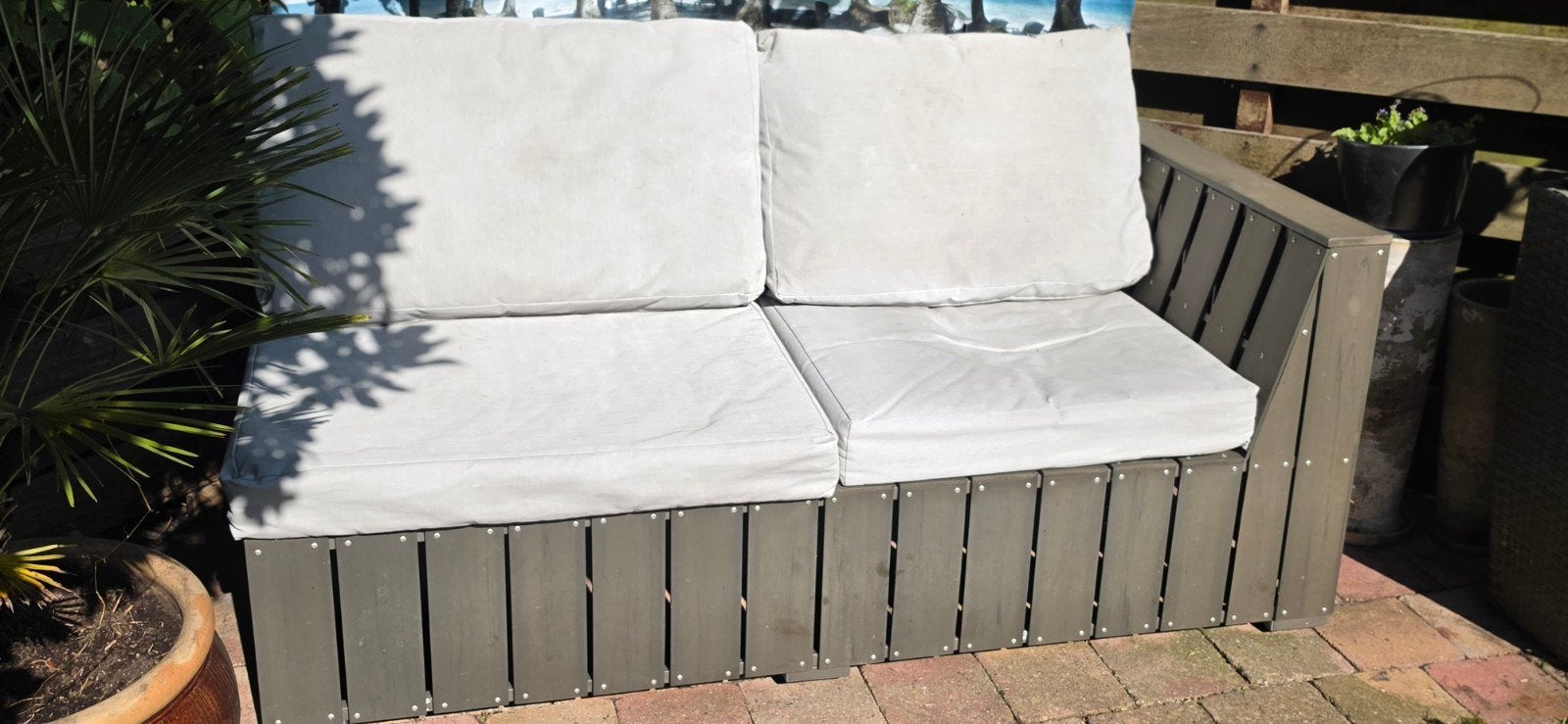 Tuinbank, metalen frame, kunststof houtlook., Ophalen, Gebruikt
