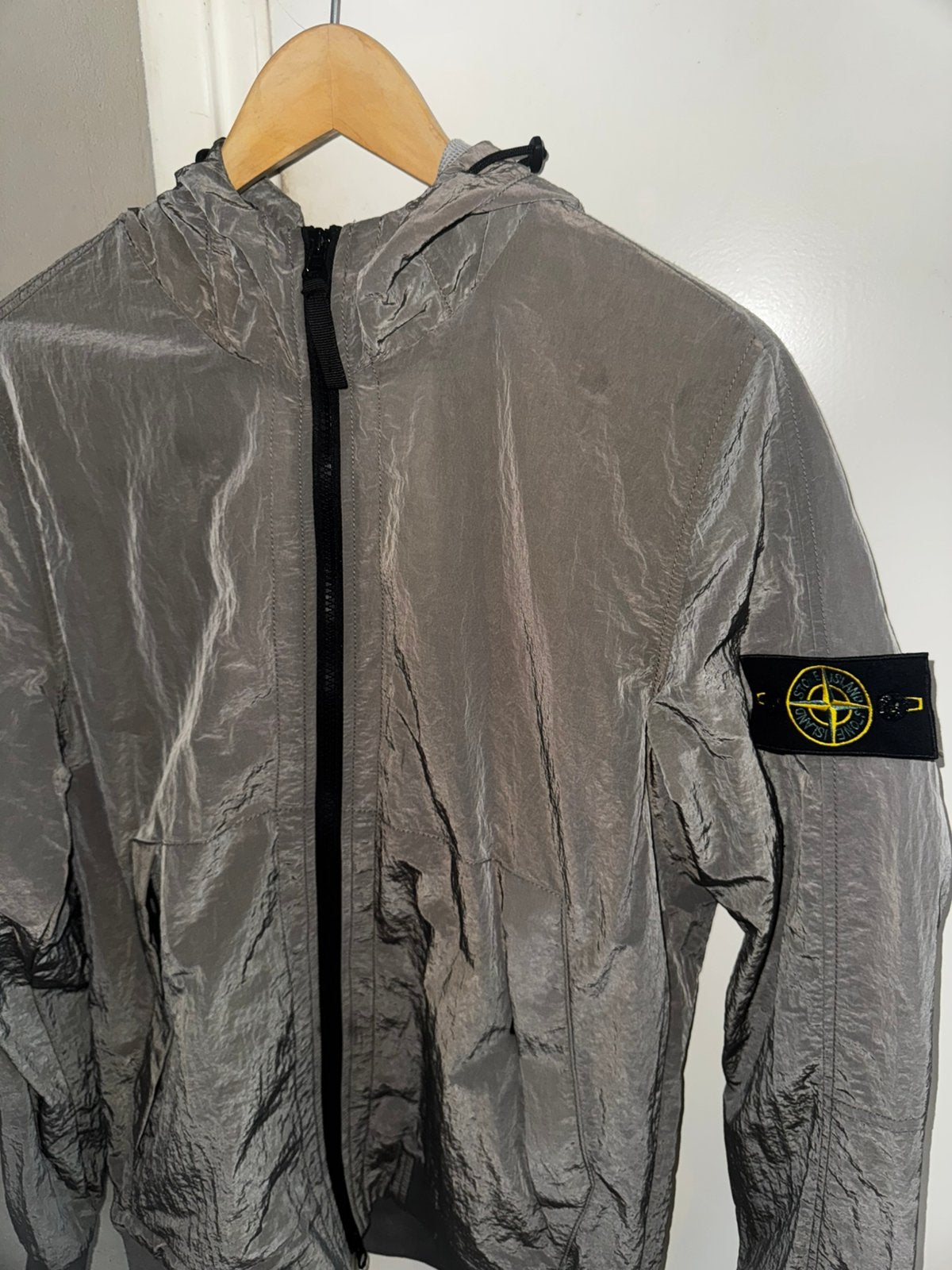 Stone island windbreaker- Maat M nieuwprijs 850+, Ophalen of Verzenden, Zo goed als nieuw