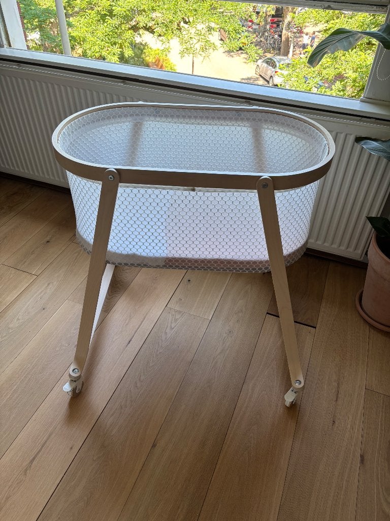 Ikea babywieg, Kinderen en Baby's, Ophalen, Zo goed als nieuw, Wieg
