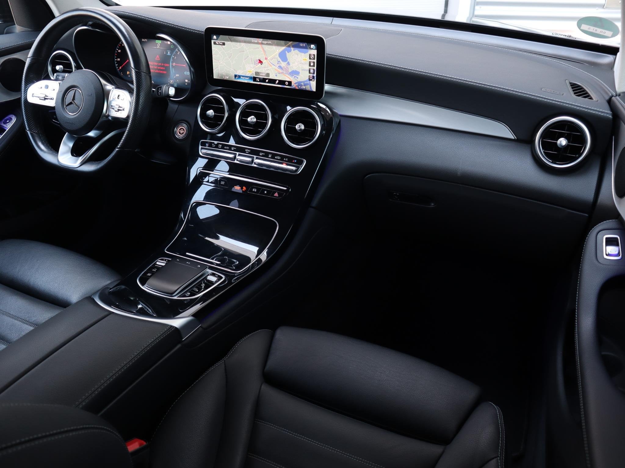Mercedes-Benz GLC-klasse 300e 4MATIC Business Solution AMG l, Auto's, 12 maanden, 14 kWh, Gebruikt, 4 cilinders