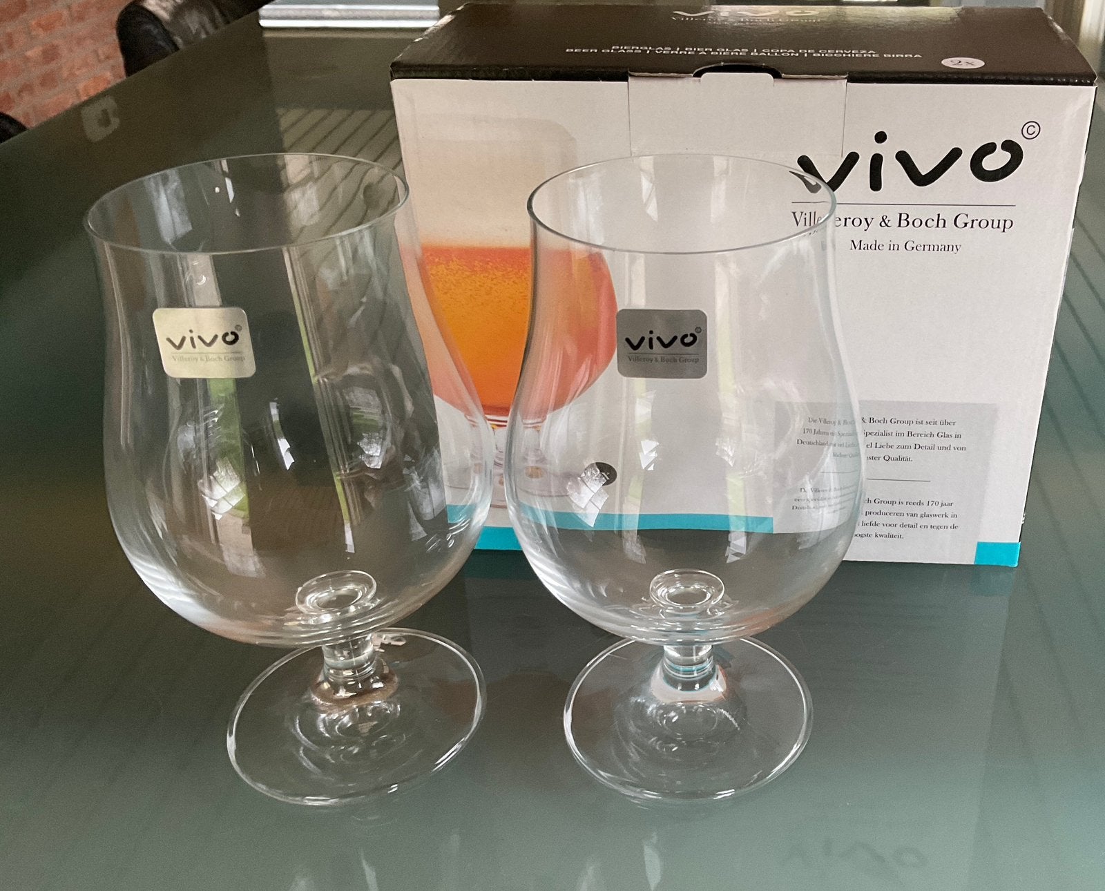 Vivo bierglazen 2 stuks in orginele verpakking NIEUW!, Ophalen of Verzenden, Zo goed als nieuw, Bierglas