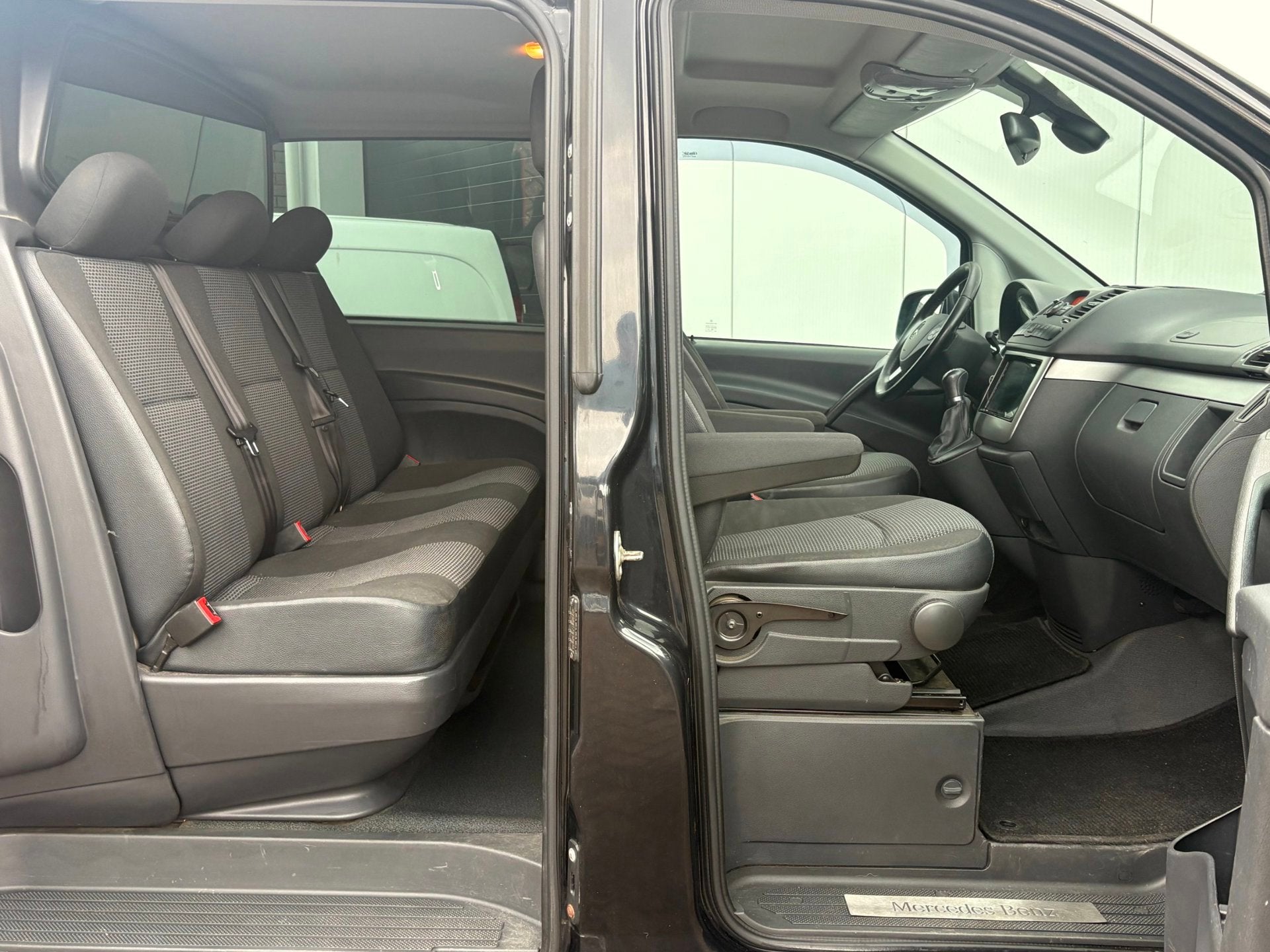Mercedes-Benz Vito 122CDI 3.0 V6 Autom. 320 Lang DC 5-pers., Auto's, Automaat, Euro 5, Gebruikt, Zwart