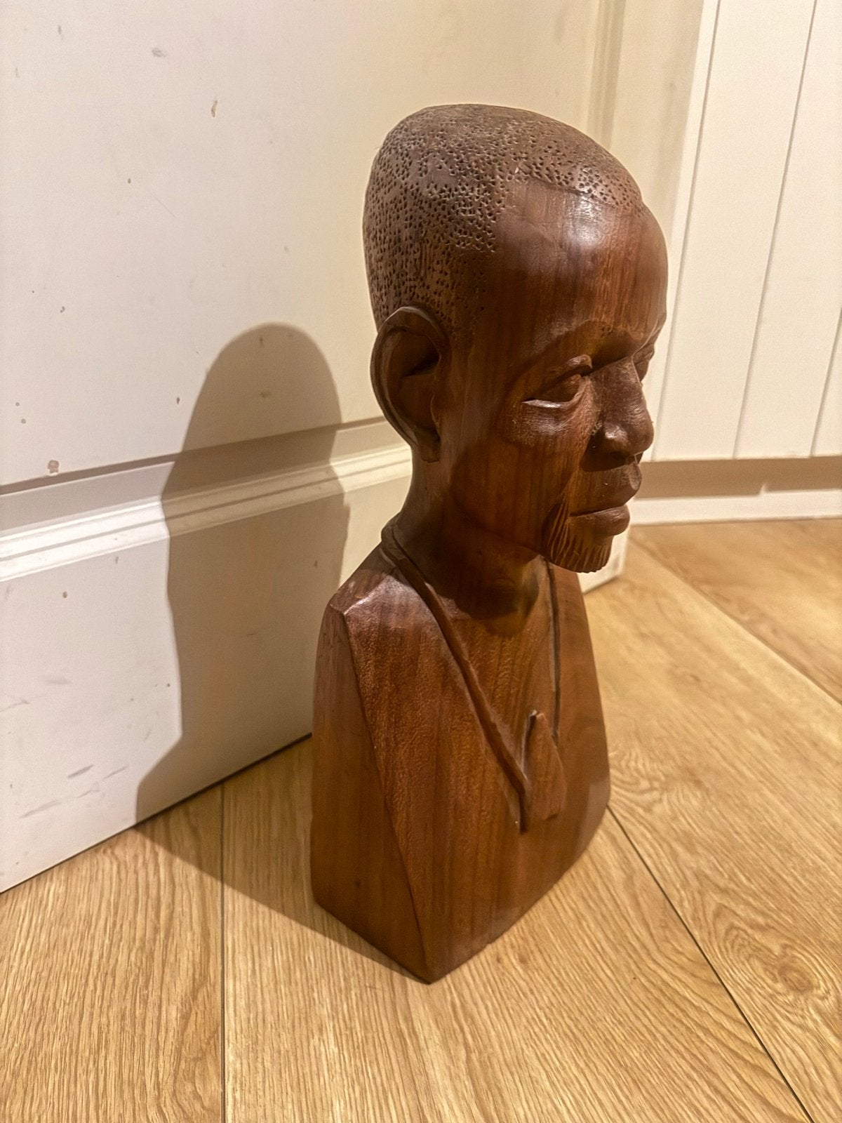 Houten Buste Afrikaanse Man - Handgesneden Kunstwerk, Bruin, Afrika, Handgemaakt, Beeld