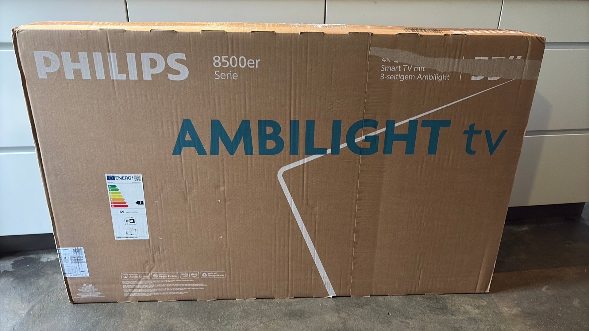 Philips 8500 Ambilight smart TV 55 inch, Ophalen, Philips, QLED, 50 Hz