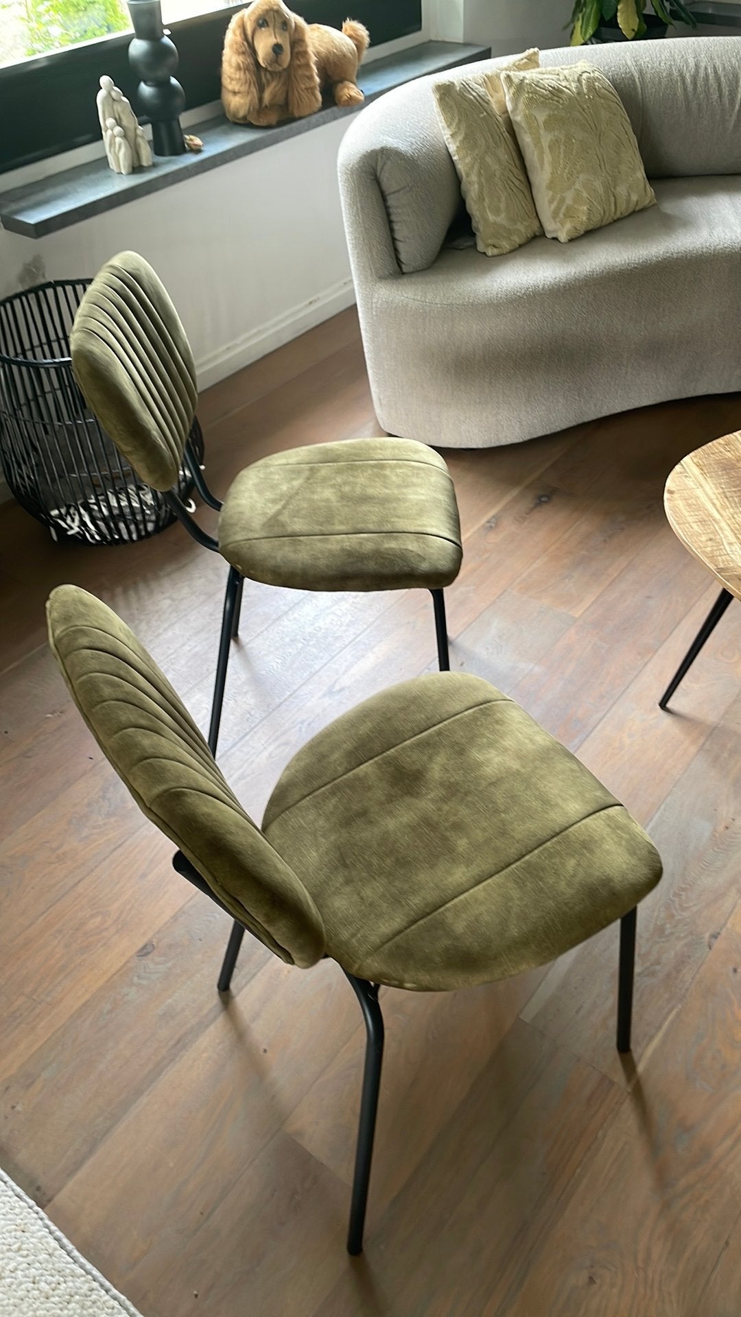Stoelen eetkamerstoelen groen velvet ZGAN (nieuw), Huis en Inrichting, Stoelen, Ophalen, Zo goed als nieuw, Overige kleuren, Twee