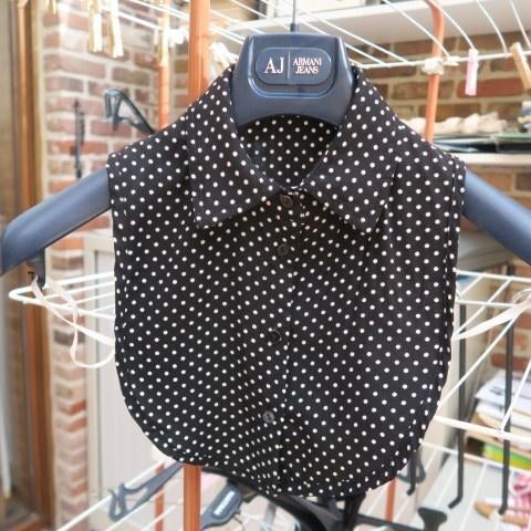 Kraagje nieuw polkadot 100% polyester Veritas, Kleding | Dames, Veritas, Ophalen of Verzenden, Nieuw