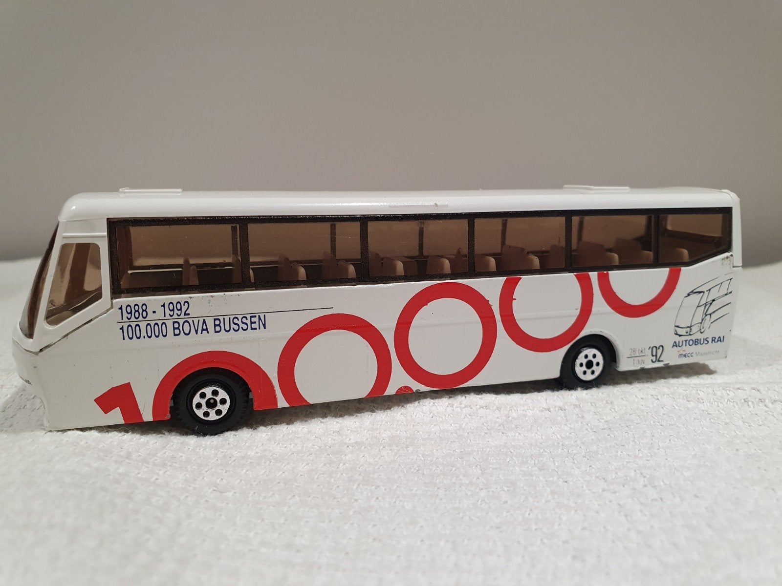 Efsi Bova Futura FHD12 100.000 Bova bussen 1:87, Ophalen of Verzenden, Gebruikt, Bus of Vrachtwagen, Efsi