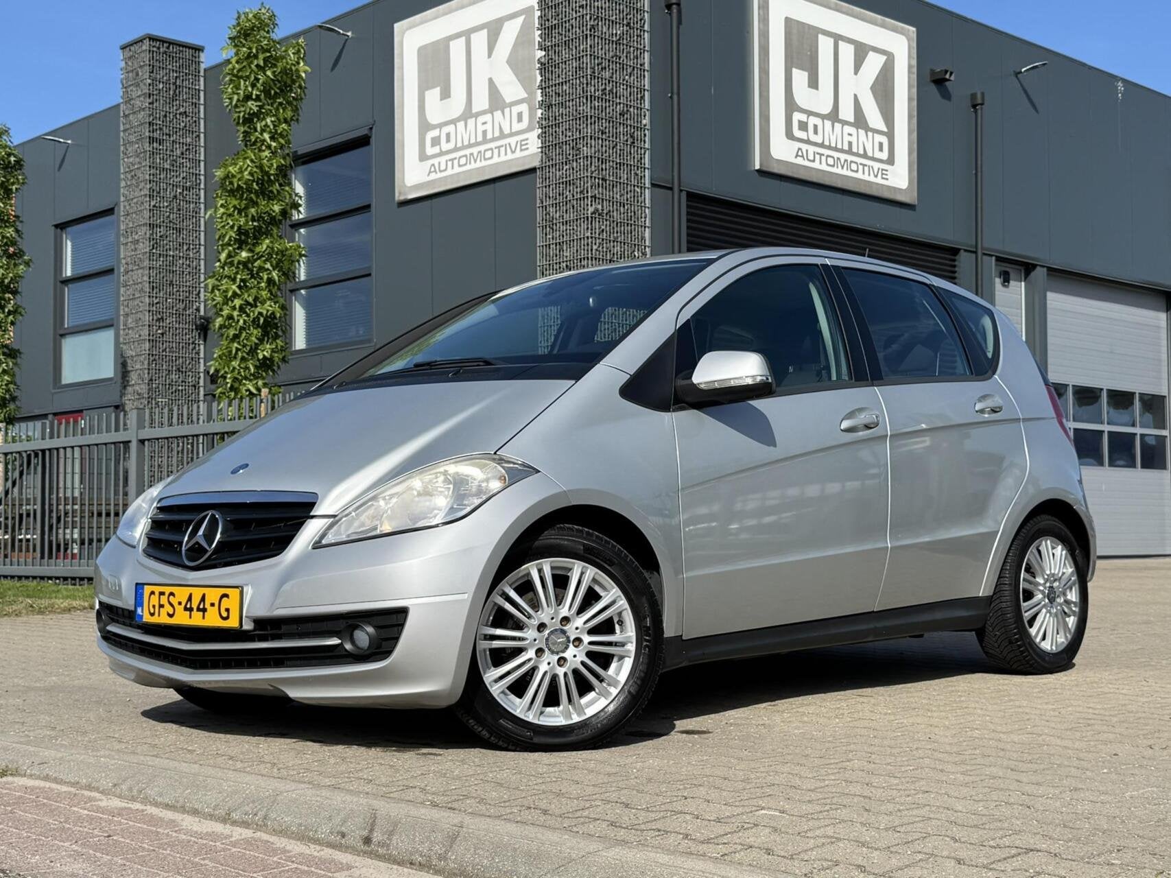 Mercedes A-klasse 160 Avantgarde | Cruise | Stoelverwarming, Stof, Zwart, 14 km/l, 1000 kg