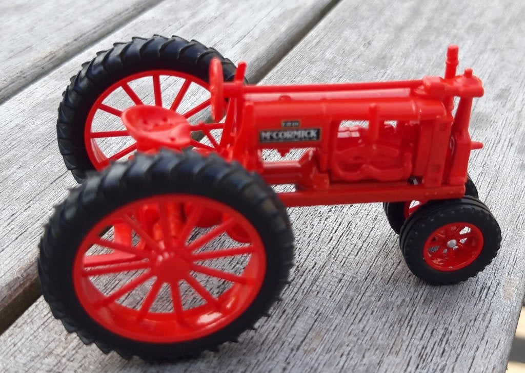 Farmall F-12-G - trekker / tractor - 1/43, Ophalen of Verzenden, Nieuw, Tractor of Landbouw, Overige merken