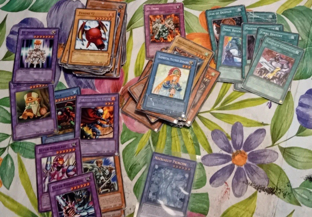 Yugioh kaarten oude, Hobby en Vrije tijd, Verzamelkaartspellen | Yu-gi-Oh!, Ophalen of Verzenden, Gebruikt, Meerdere kaarten
