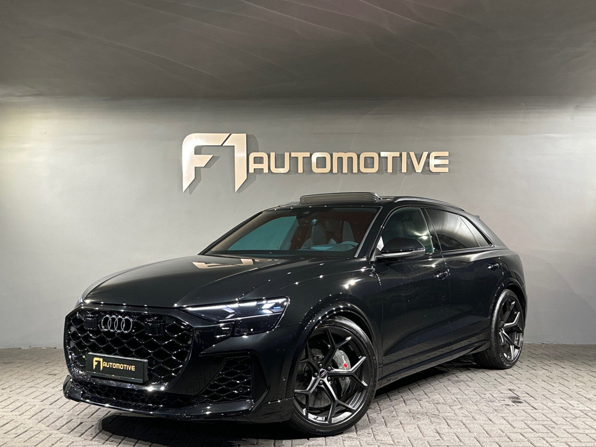 Audi RSQ8 4.0 TFSI quattro Performance Pano|Ceramic|HuD|B&O, Auto's, Gebruikt, Leder, Bedrijf, Vierwielaandrijving