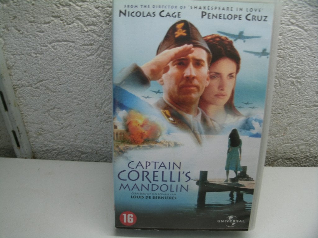 vhs 92b captain corelli's mandolin, Vanaf 16 jaar, Ophalen of Verzenden, Zo goed als nieuw, Actie en Avontuur