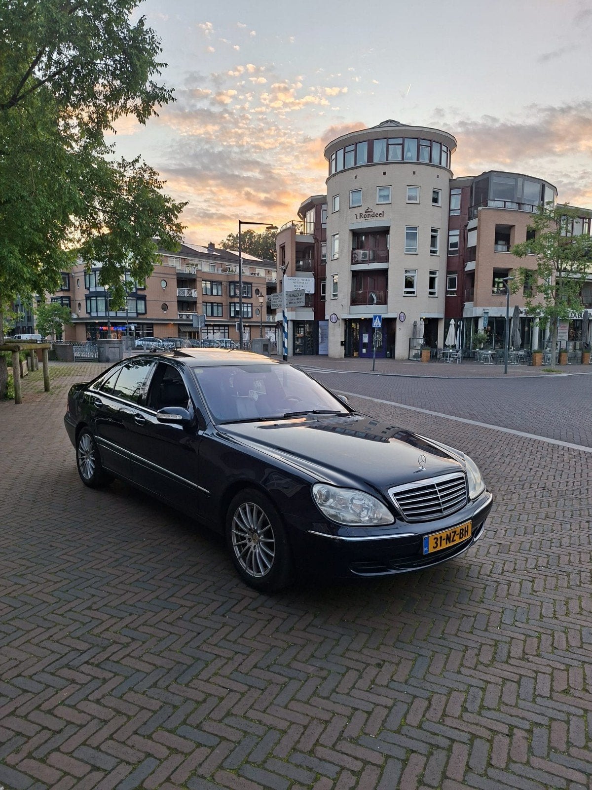 Mercedes-Benz S-Klasse 5.0 S500 4-MATIC AUT 2004 Blauw, Auto's, Automaat, 8 cilinders, Blauw, 120 €/maand