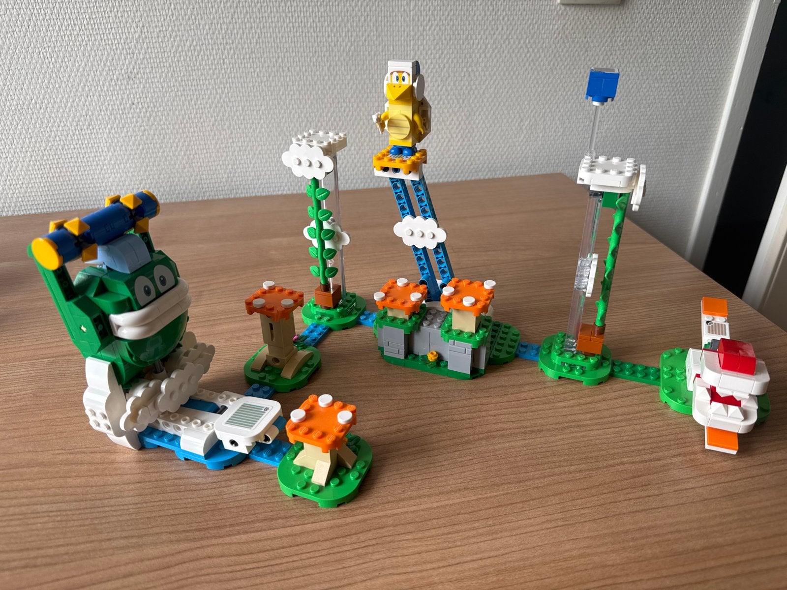 Lego Super Mario: Lakitu Sky World Uitbreidingsset (71409), Ophalen, Overige thema's, Lego, Zo goed als nieuw