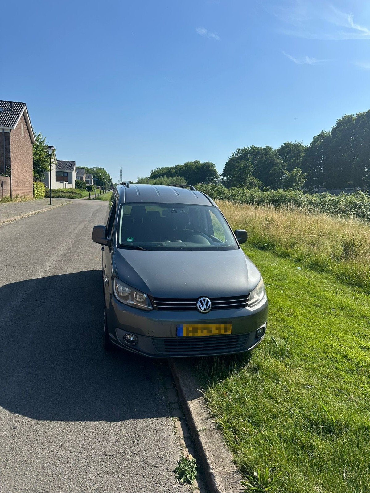 MOET WEG!Volkswagen Caddy 1.2 TSI 77KW Maxi Combi 2011 Grijs, Auto's, Voorwielaandrijving, 4 cilinders, Volkswagen, 7 stoelen