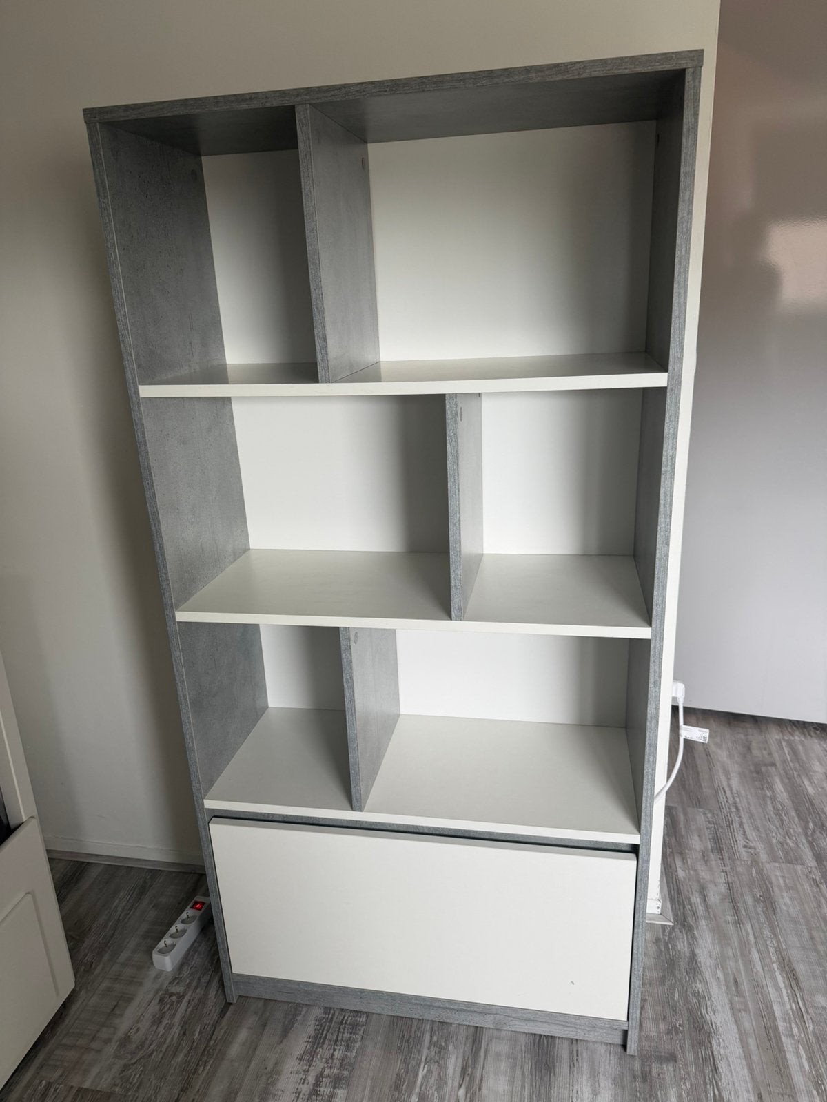 Boekenkast grijs/wit, 80x160x33, Huis en Inrichting, Ophalen, Met plank(en), 100 tot 150 cm, 50 tot 100 cm