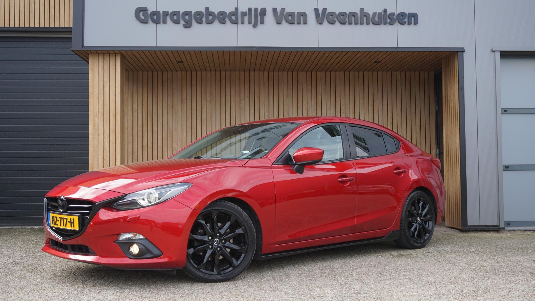 Mazda 3 2.0 120pk GT-M *Black Optik* Leder HUD BOSE LED Stoe, Auto's, Voorwielaandrijving, Gebruikt, Handgeschakeld, 600 kg
