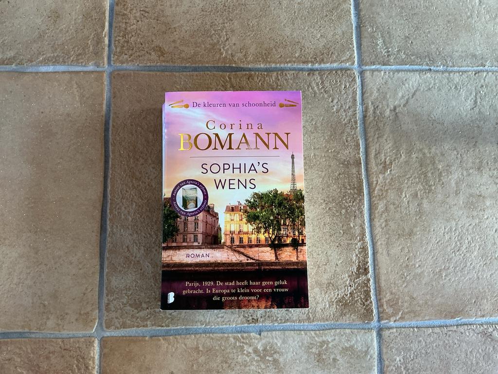 Corina Bomann - Sophia's Wens (Zo goed als nieuw), Boeken, Romans, Ophalen of Verzenden, Zo goed als nieuw